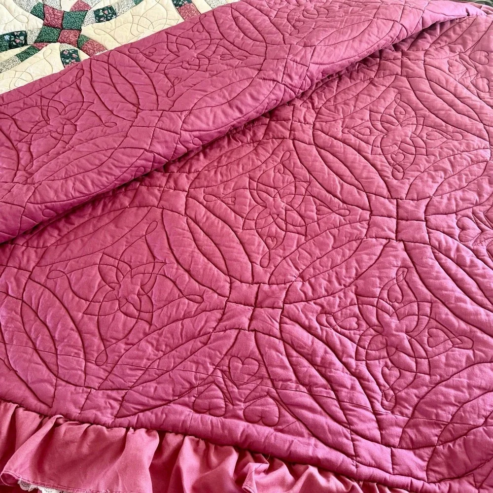 VTG Double Wedding Ring Design Quilt Thick Cottage Core Granny 101